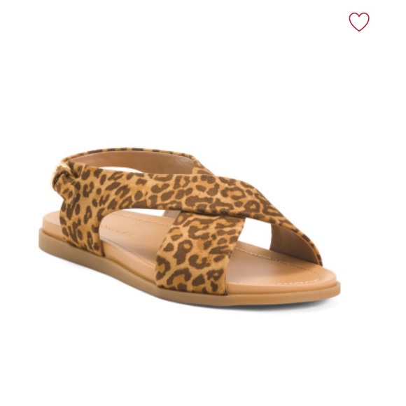 AEROSOLES Shoes - AEROSOLES Natural Leopard Print Cele Flat Sandals Women’s Size 7